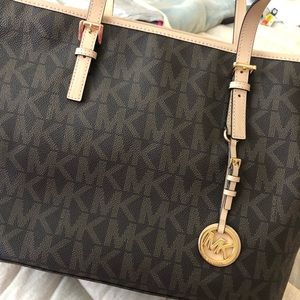 Micheal kors bag brand new